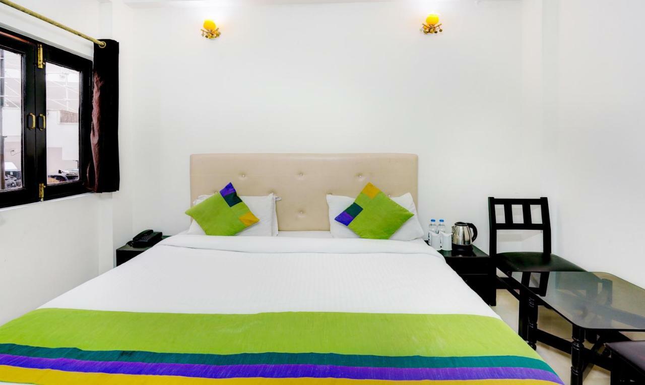 Hotel Treebo Trend Mussoorie Club Dehradun Exterior foto
